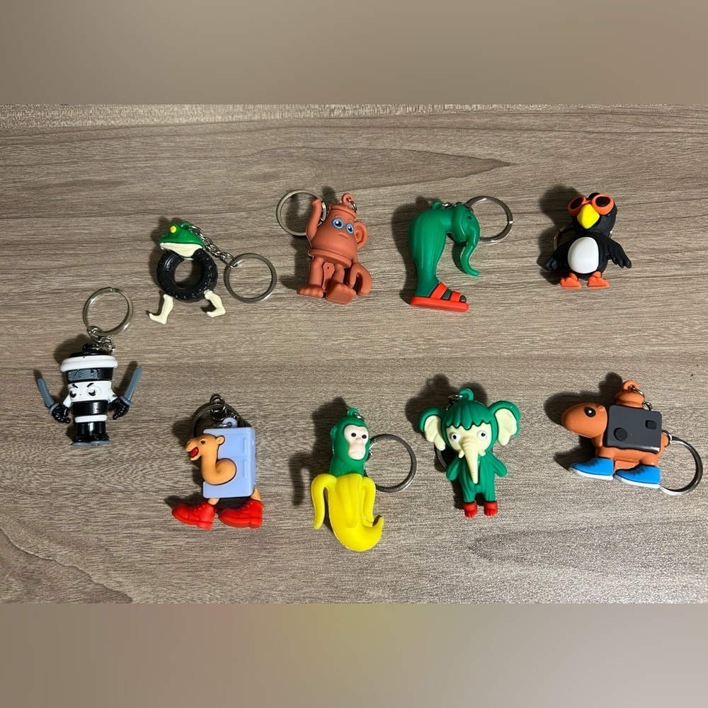 Italian Brainrot Figurine Keychains – Set of 9 – Creative Characters